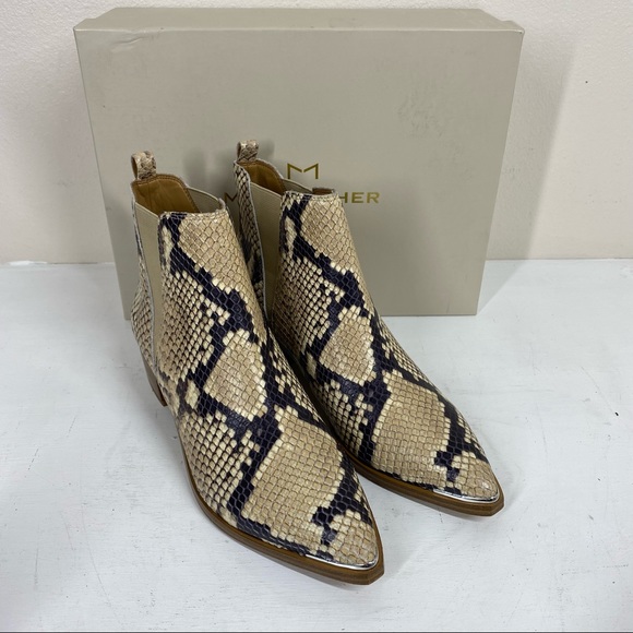 Marc Fisher Yale Chelsea Booties Boots Natural Snake Print Leather 6.5 - Picture 4 of 7